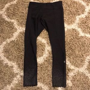 Lululemon 3/4 length black leggings